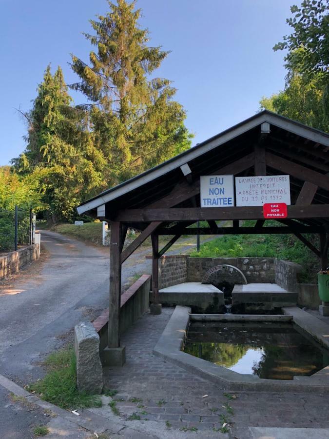 Aux Lettres Du Lavoir La Rivière-Saint-Sauveur Exterior photo